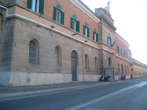 foto festa versace penitenziario civitavecchia|Casa di reclusione di Civitavecchia .